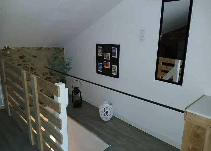 Le Des Capucines בית הארחה L'Herbergement